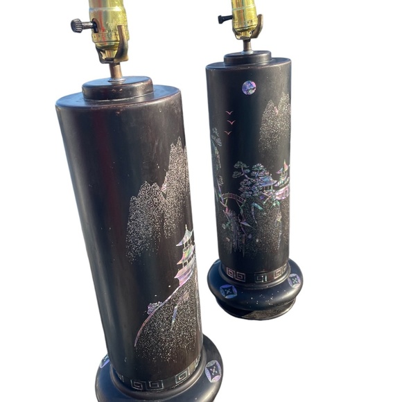 RARE SET OF 2 HOLLYWOOD REGENCY BLACK LAQUER MOTHER OF PEARL INLAY TABLE LAMP - Picture 5 of 16